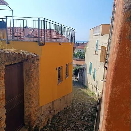 Apartamento Casa Anna Borgio Verezzi Exterior foto